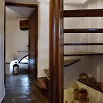 Anastasia's Windmill And Anastasia's Σπίτι διακοπών