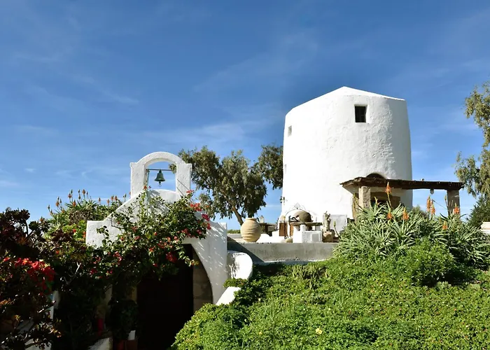 Anastasia's Windmill And Anastasia's Semesterbostad Plaka (Milos)